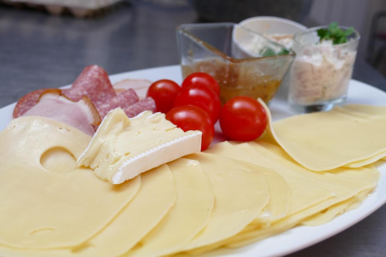 Landgasthof Kasch - Hotel Und Restaurant 말렌테 외부 사진