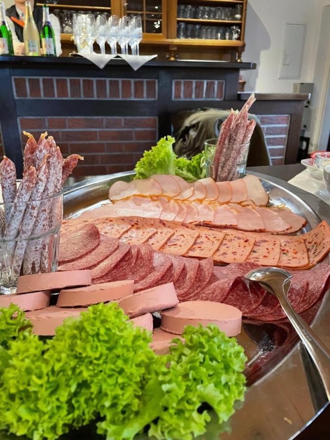 Landgasthof Kasch - Hotel Und Restaurant 말렌테 외부 사진